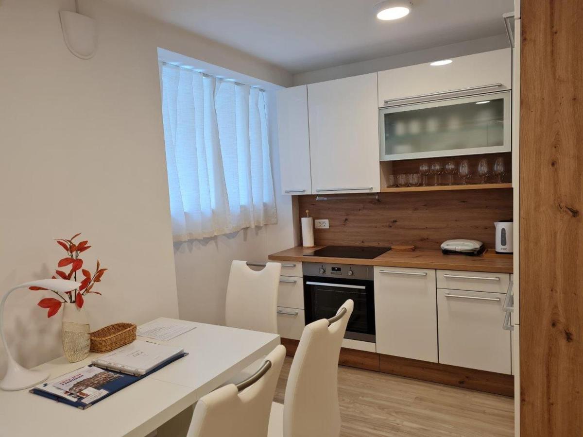 Studio Apartment Gea 2 Tour As Ljubljana Exteriör bild