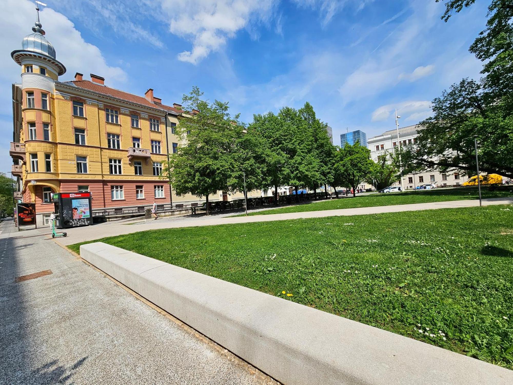 Studio Apartment Gea 2 Tour As Ljubljana Exteriör bild